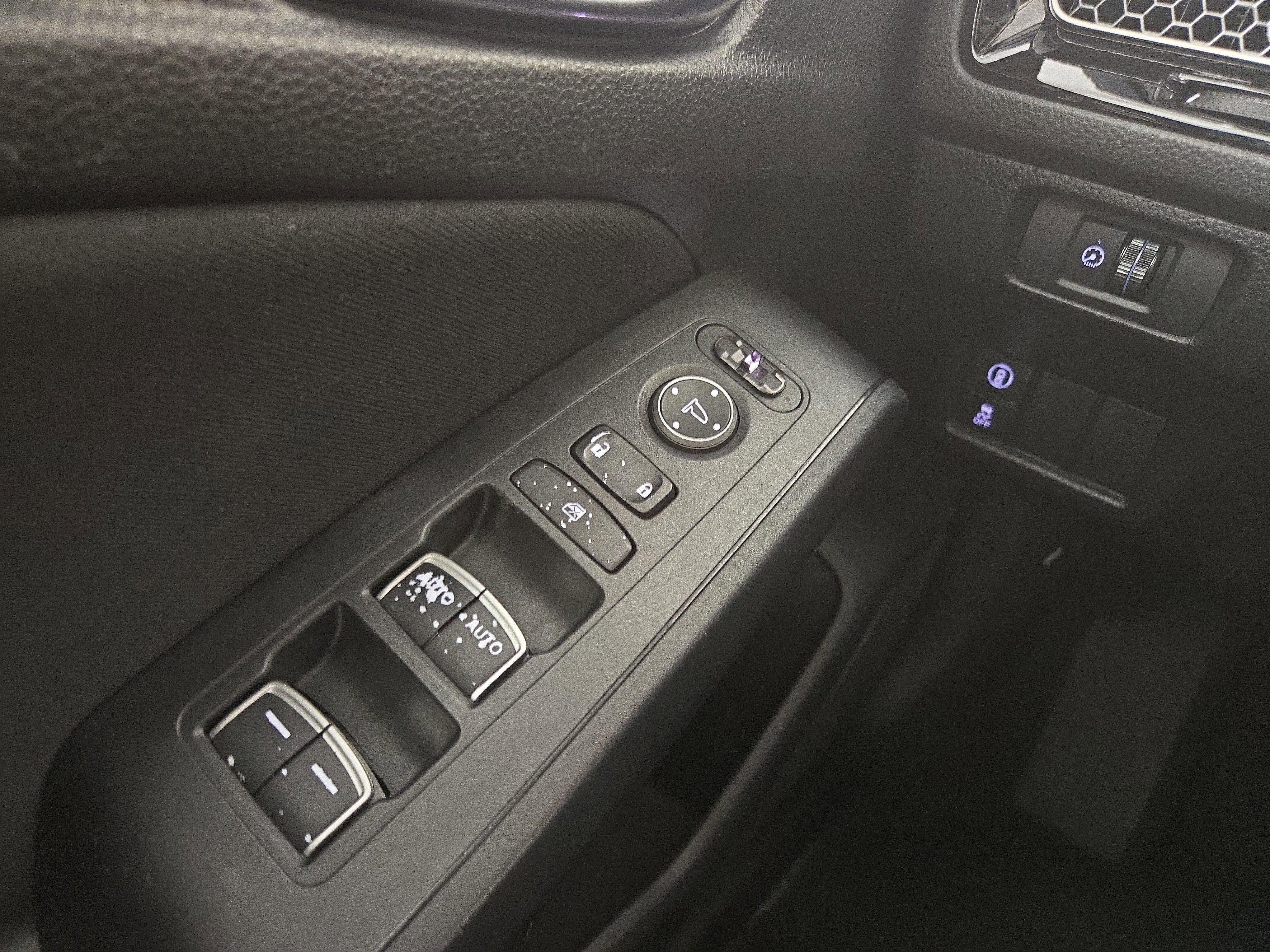 Used 2023 Honda Civic EX image 29