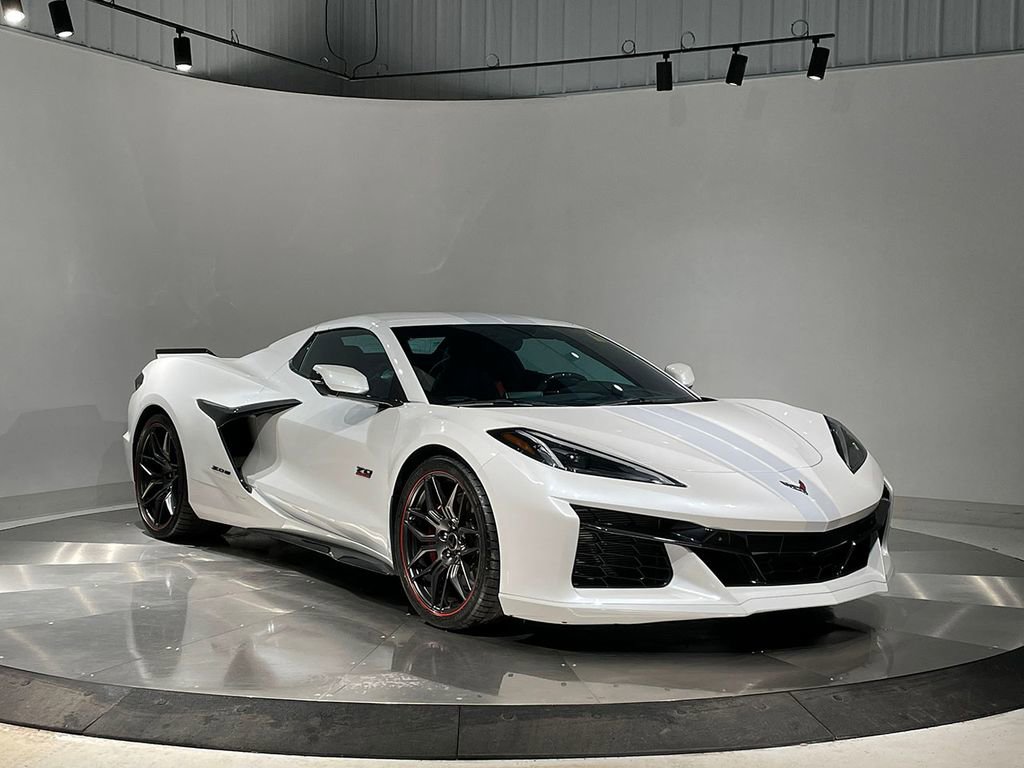 Used 2023 Chevrolet Corvette Z06 image 78
