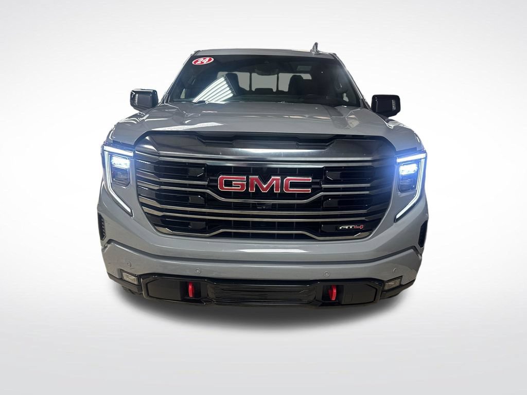 Used 2024 GMC Sierra 1500 AT4 w/ Technology Package AWD/4WD image 9