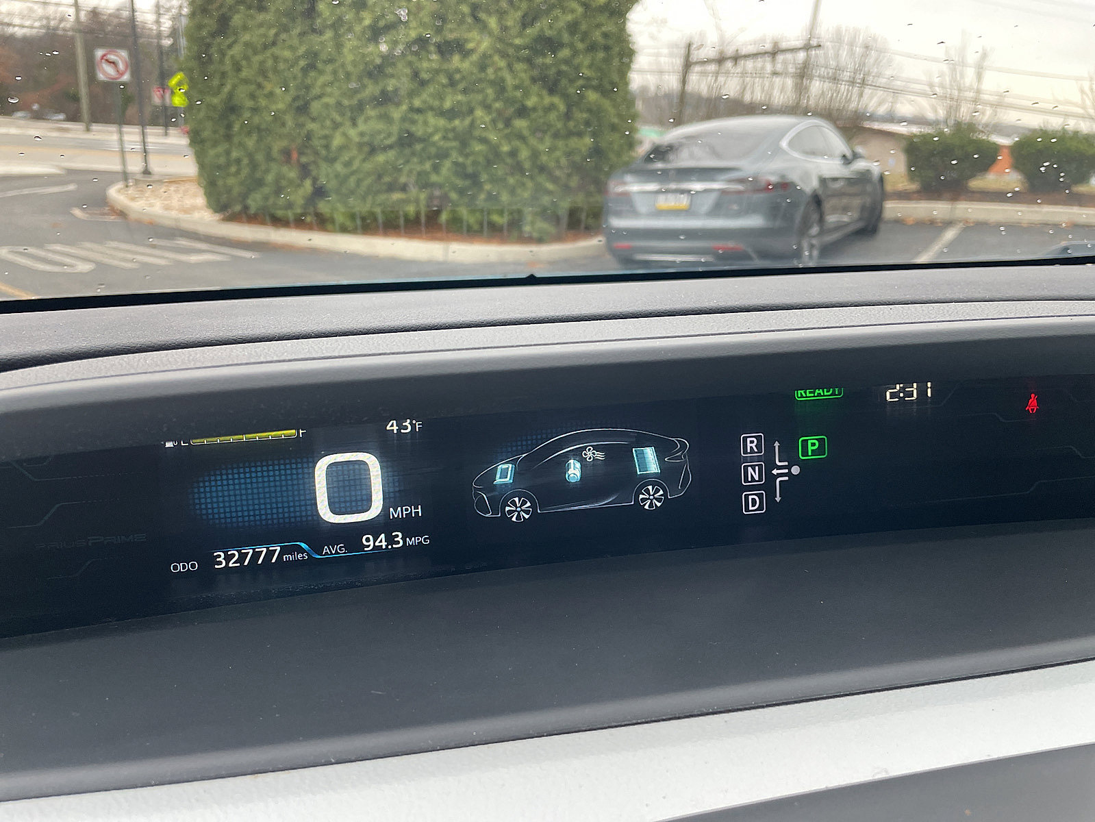 Used 2017 Toyota Prius Prime Premium image 40