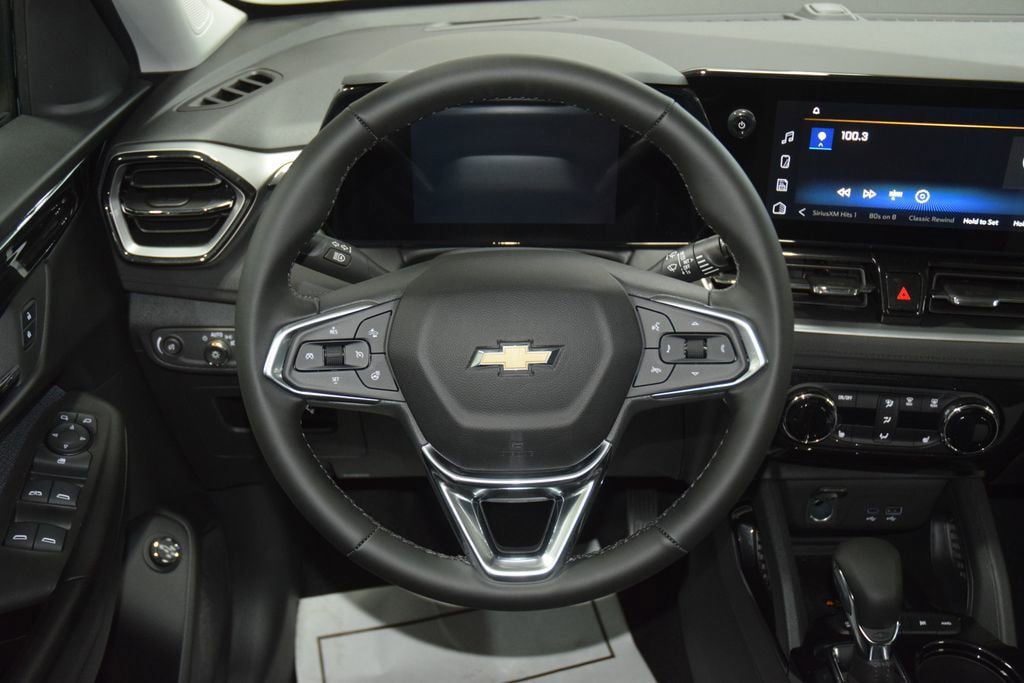 New 2026 Chevrolet TrailBlazer LT w/ Convenience Package AWD/4WD image 33