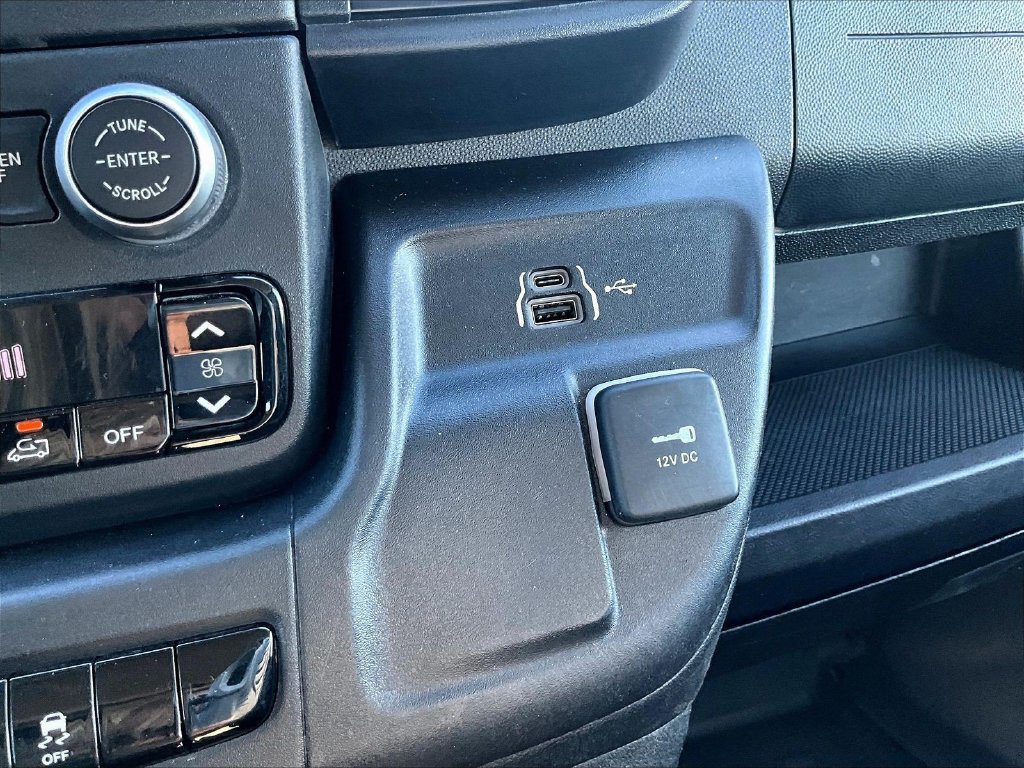 Used 2023 RAM ProMaster 2500 FWD image 17