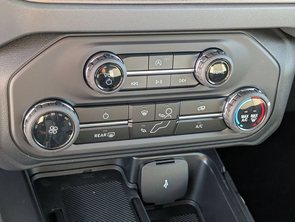 New 2026 Ford Bronco Big Bend AWD/4WD image 37