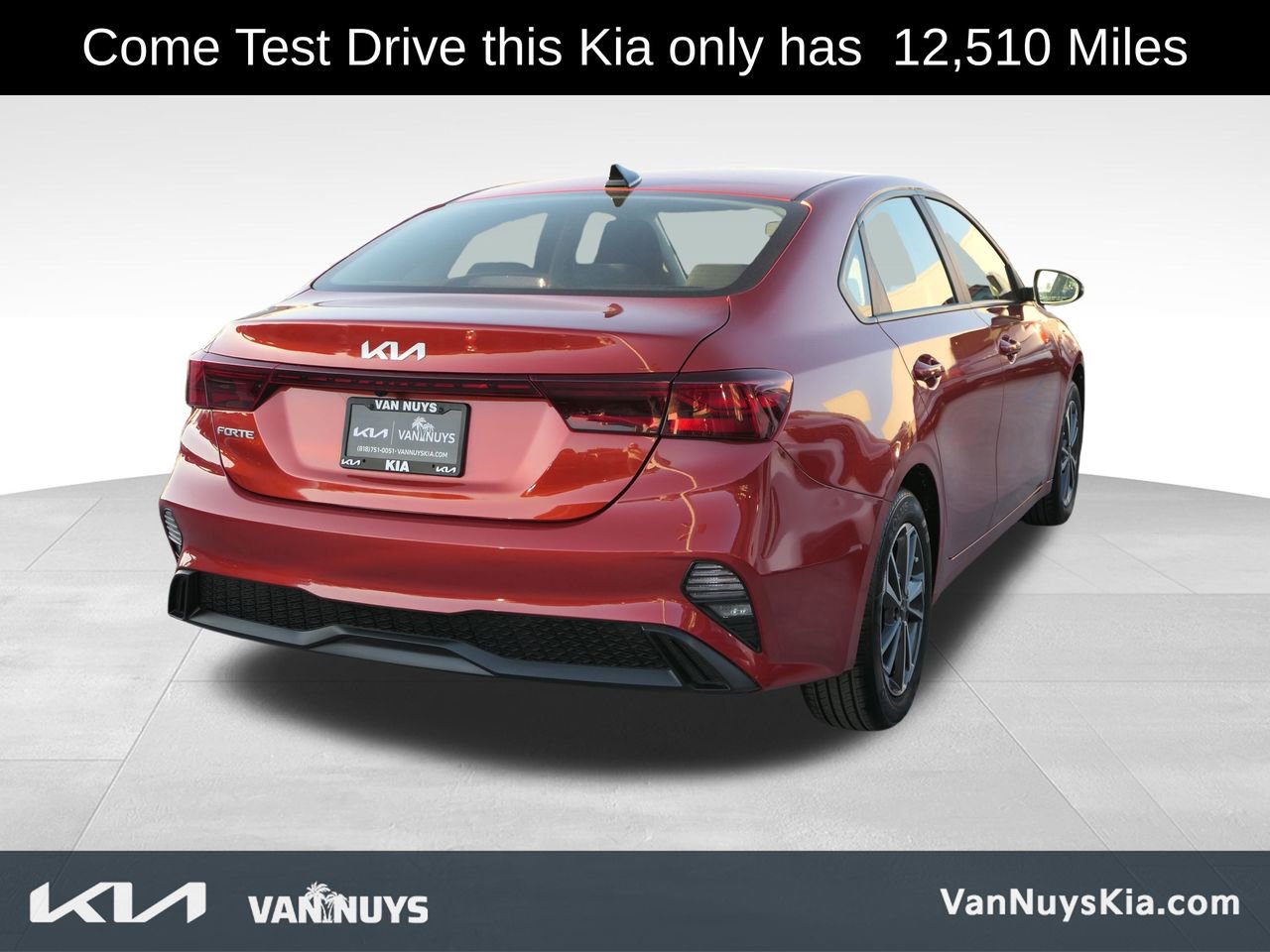 Used 2023 Kia Forte LXS w/ LXS Technology Package image 2