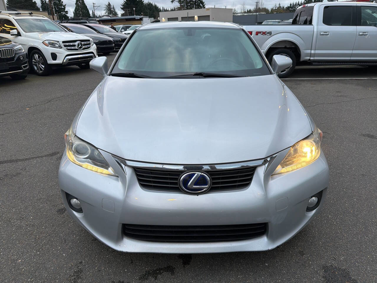 Used 2011 Lexus CT 200h Premium w/ Premium Audio Pkg image 11