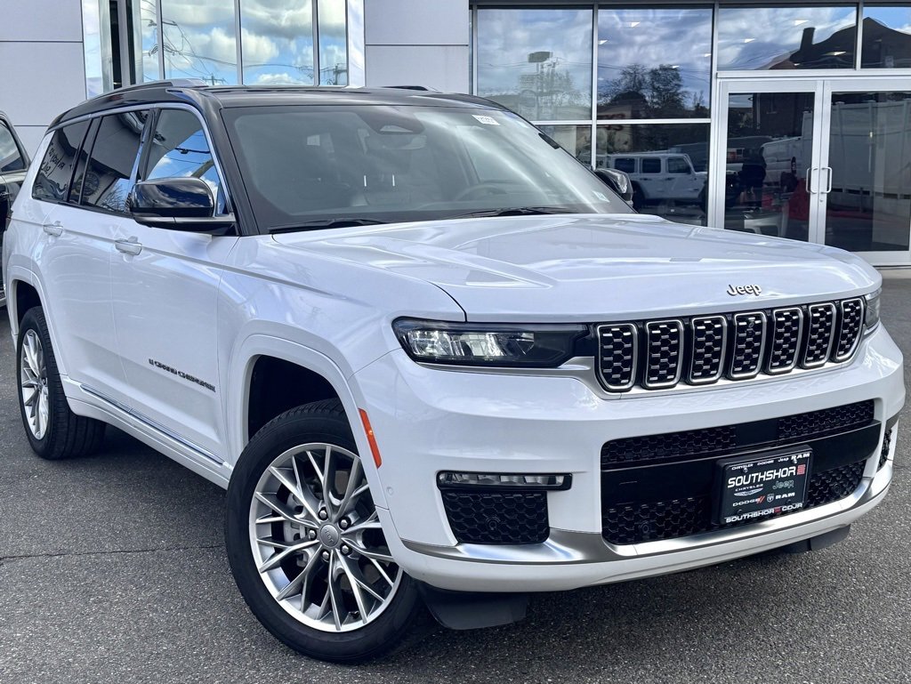 Certified 2022 Jeep Grand Cherokee L Summit w/ Luxury Tech Group V
