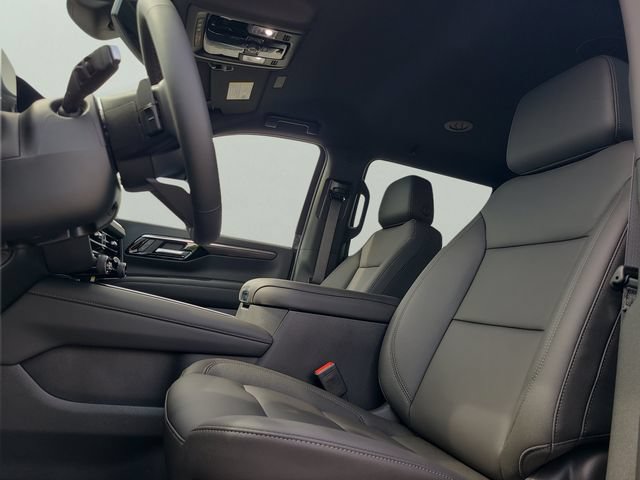 New 2026 Chevrolet Suburban LT w/ Comfort Package RWD image 24