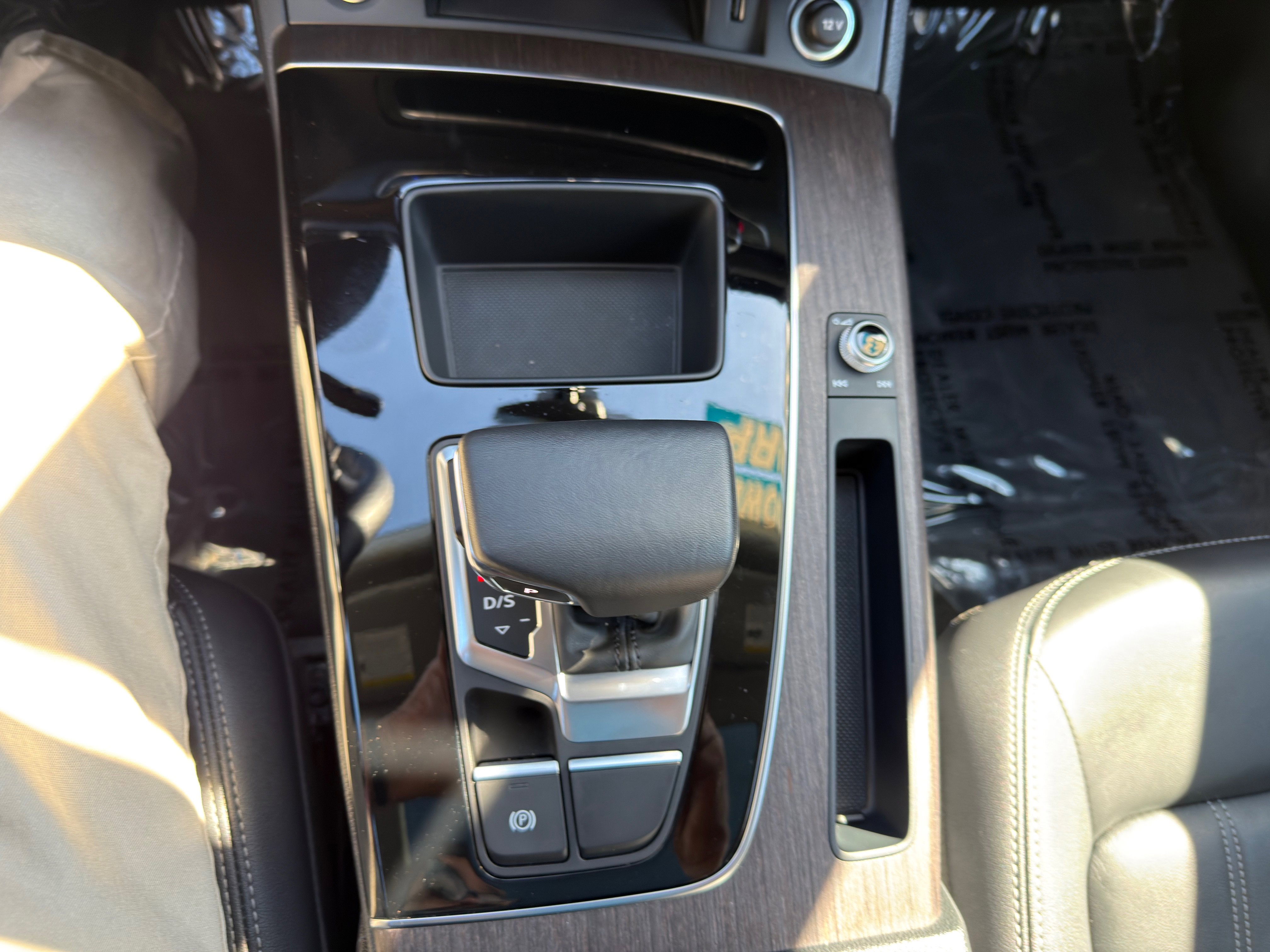 Used 2023 Audi Q5 2.0T Premium image 31