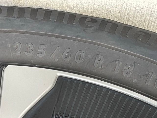 Used 2024 Subaru Solterra Premium image 8