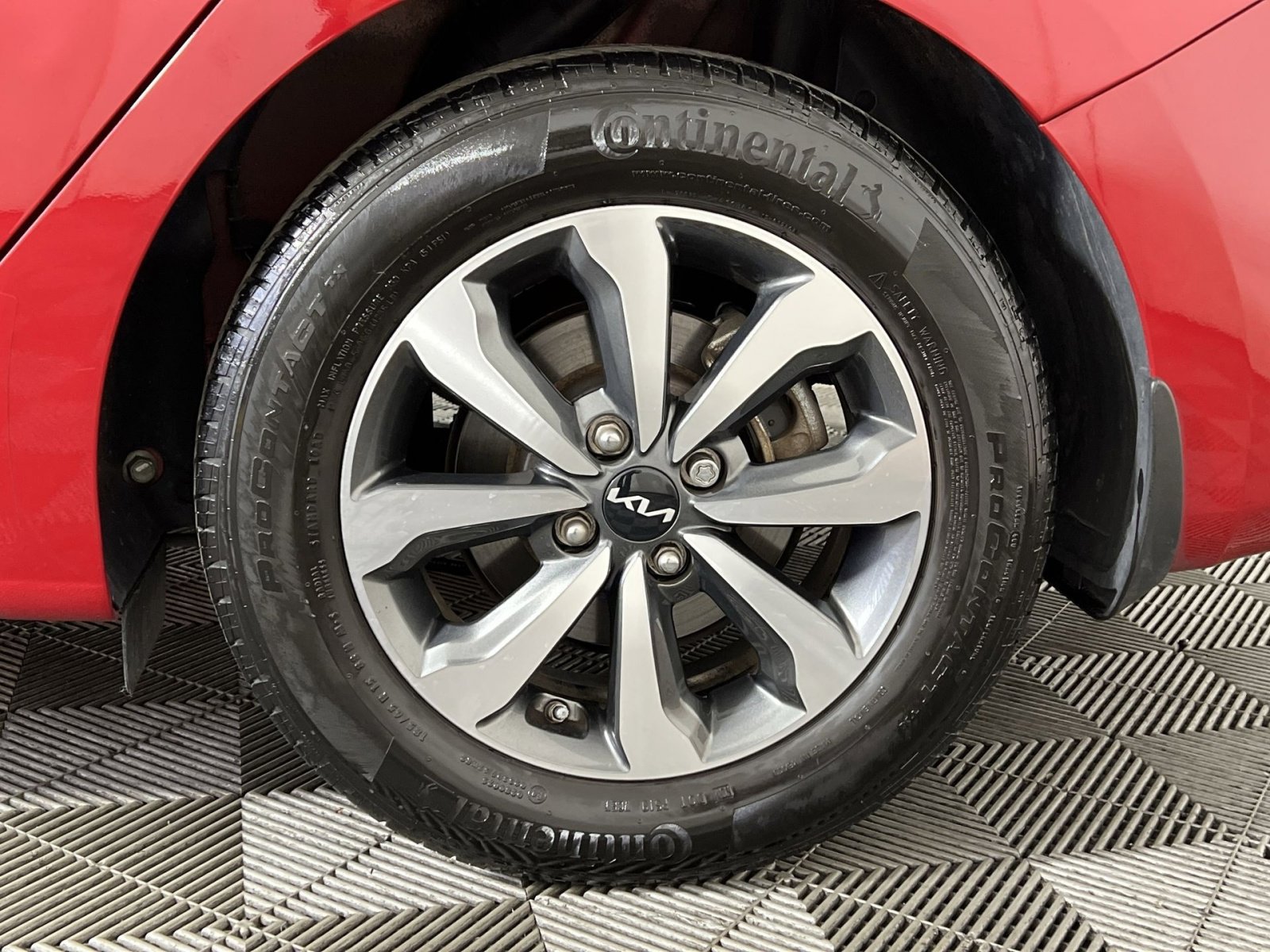 Used 2023 Kia Rio S w/ Technology Package image 11