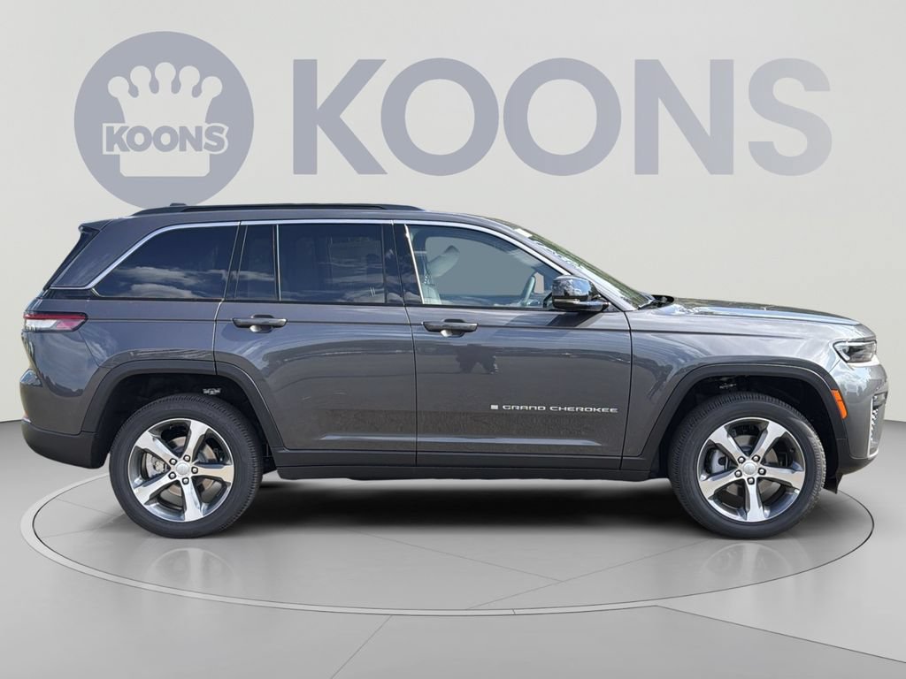 New 2026 Jeep Grand Cherokee Limited AWD/4WD image 8