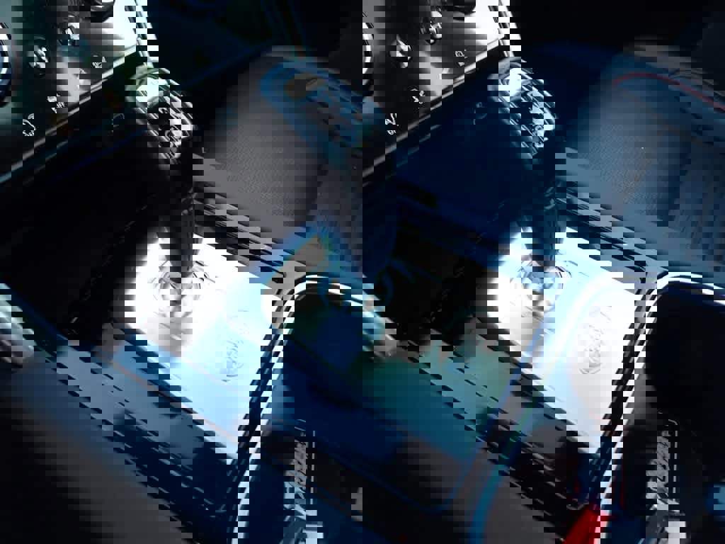 Used 2023 Land Rover Discovery Sport SE R-Dynamic image 26