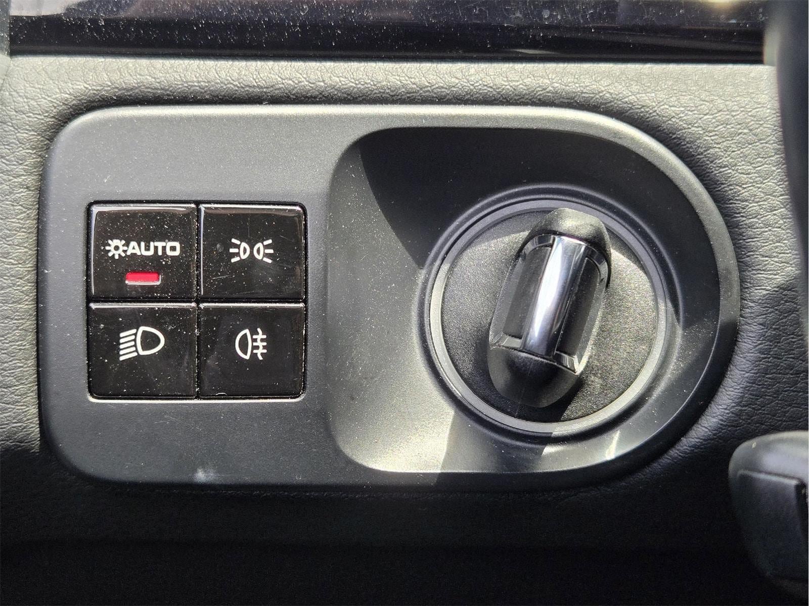 Used 2021 Porsche Cayenne S AWD/4WD image 19