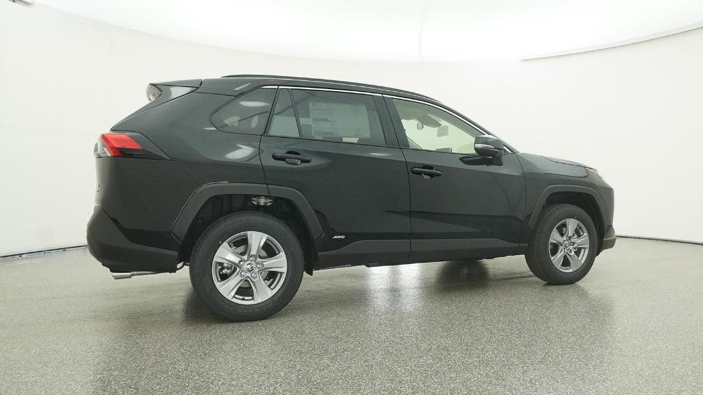 New 2025 Toyota RAV4 XLE image 23