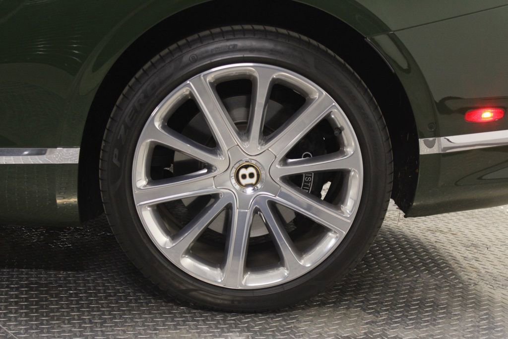 Used 2020 Bentley Continental GT image 17