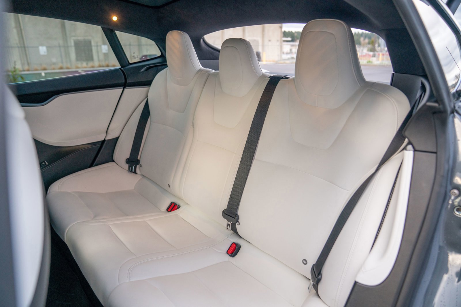 Used 2021 Tesla Model S Long Range Plus image 22