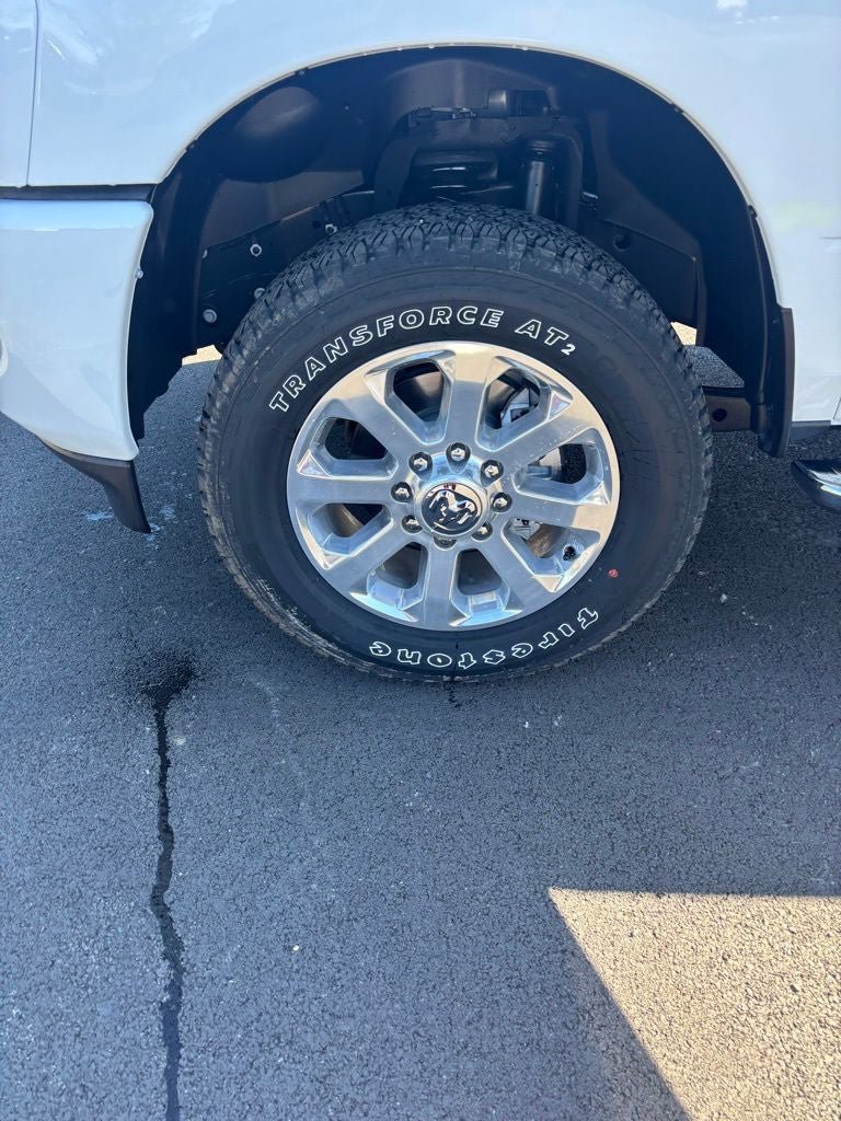 New 2026 RAM 2500 Big Horn AWD/4WD image 18