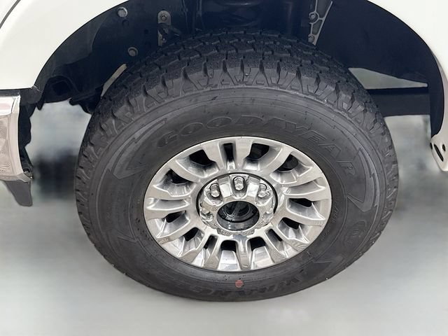 Used 2020 Ford F350 Lariat w/ Lariat Ultimate Package AWD/4WD image 32