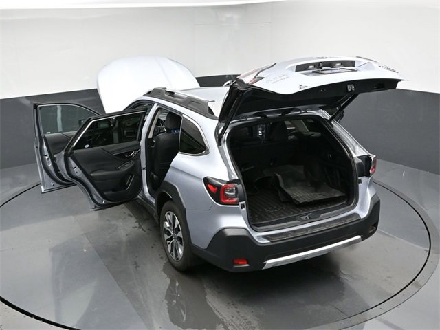 Used 2023 Subaru Outback Touring XT image 49