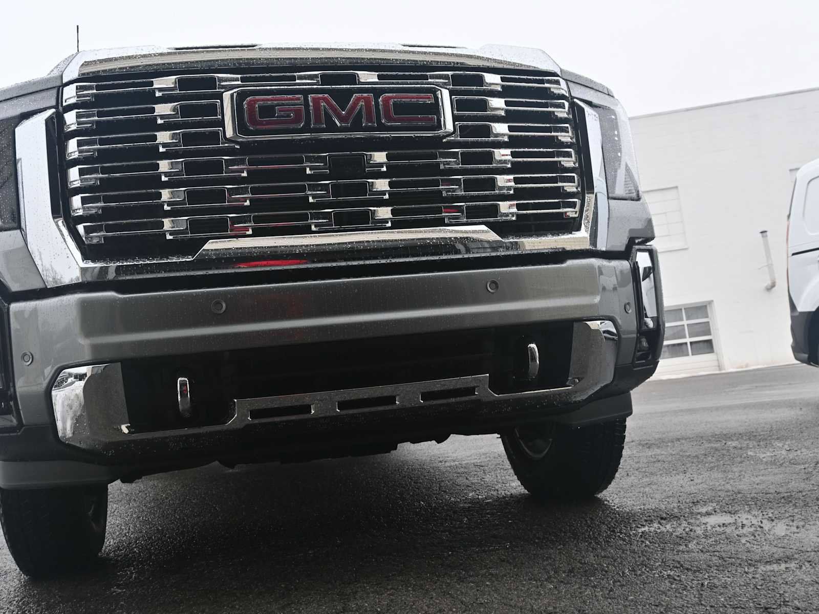 New 2026 GMC Sierra 3500 Denali w/ Denali Reserve Package image 2