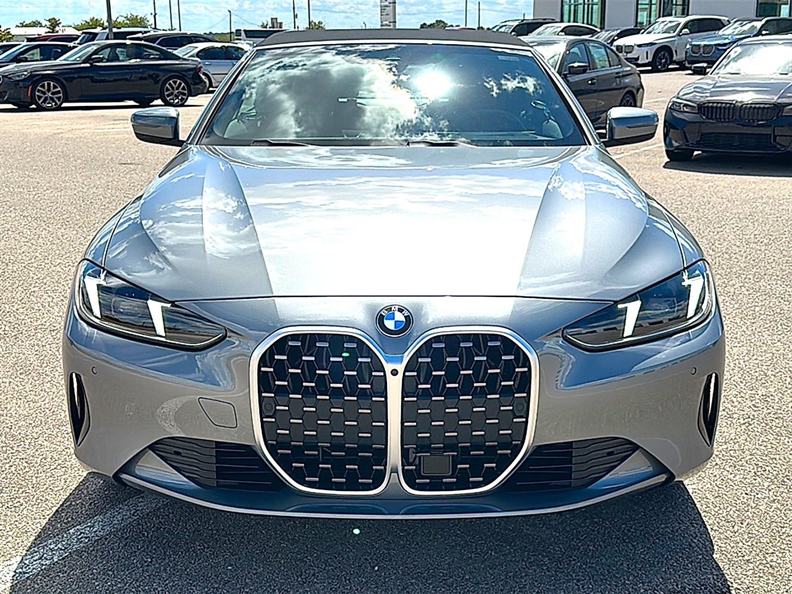 Used 2025 BMW 430i xDrive Convertible w/ Premium Package AWD/4WD image 11