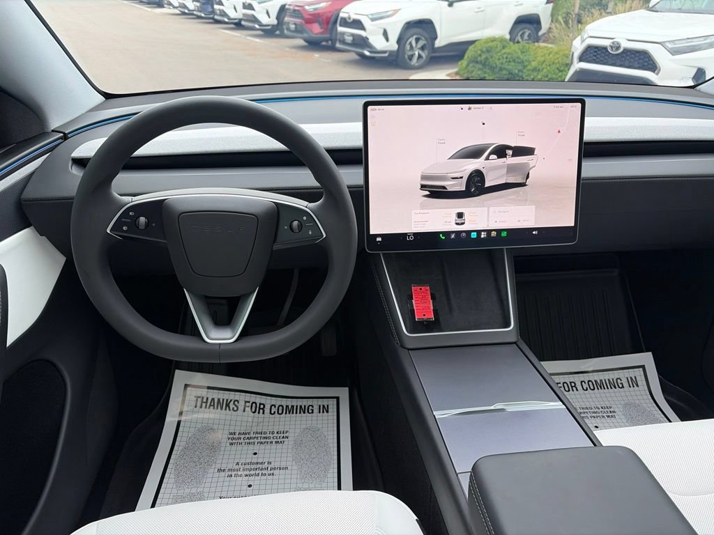Used 2026 Tesla Model Y AWD image 22