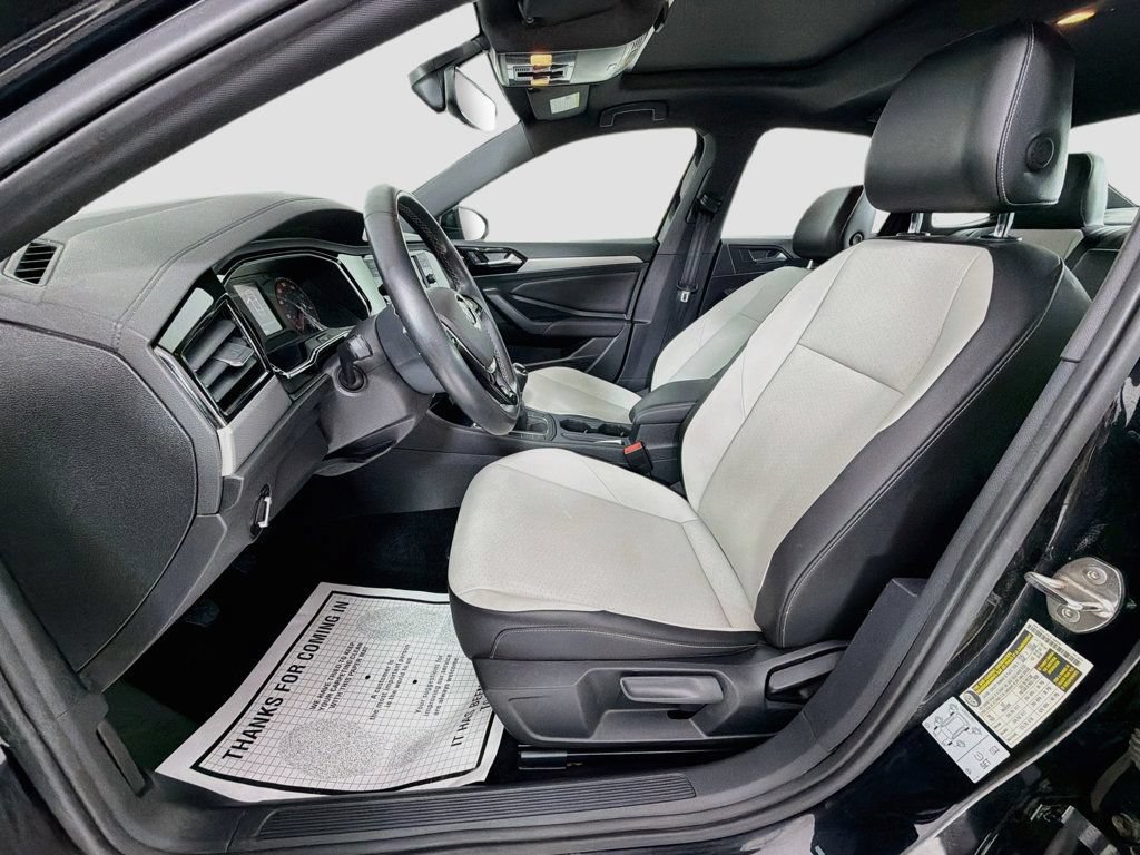 Used 2021 Volkswagen Jetta R-Line FWD image 18
