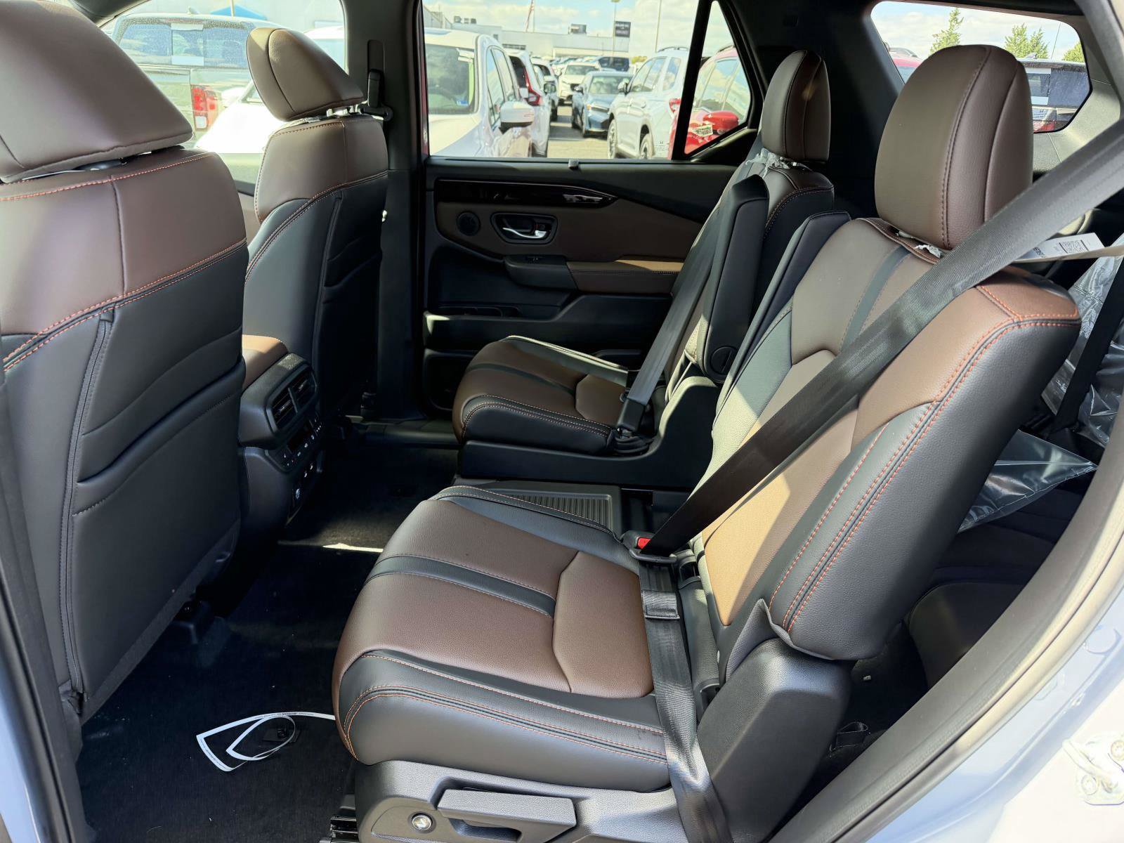 New 2026 Honda Pilot TrailSport image 9