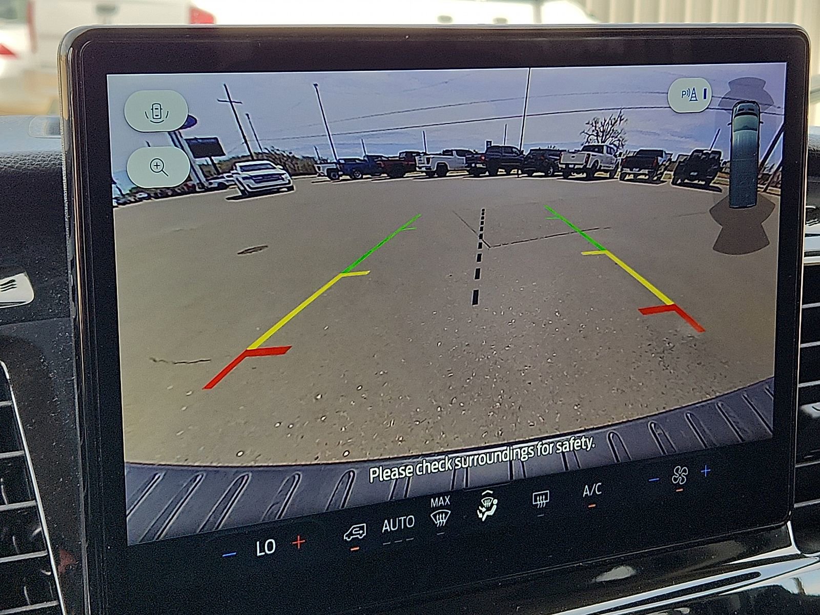 Used 2024 Ford Transit 350 XLT image 13