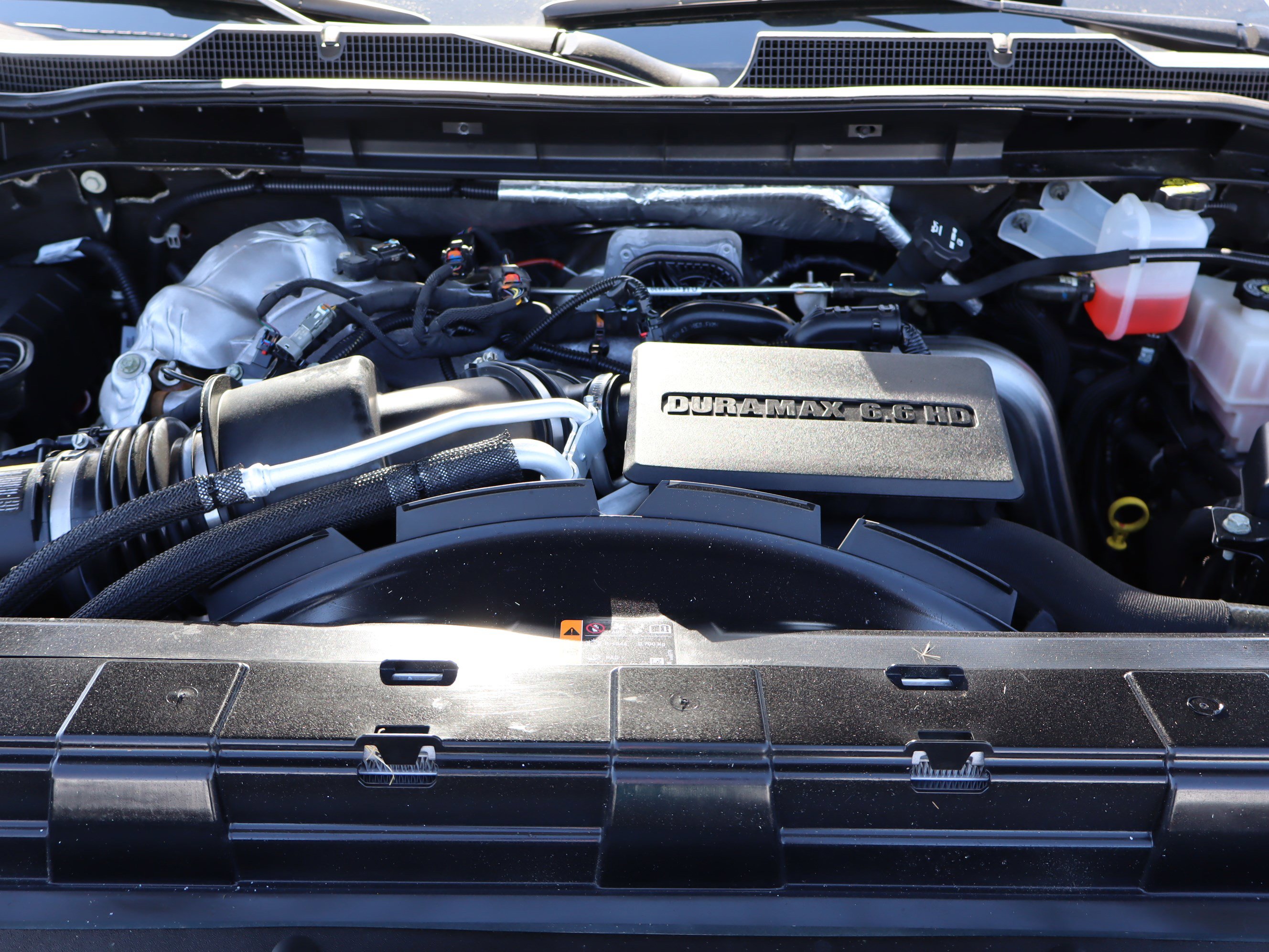 Used 2024 Chevrolet Silverado 2500 High Country w/ High Country Premium Package image 45