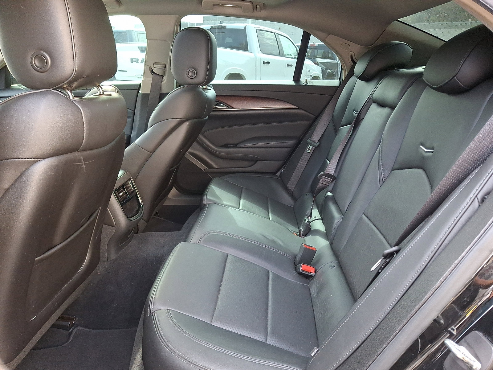 Used 2018 Cadillac CTS Luxury image 10