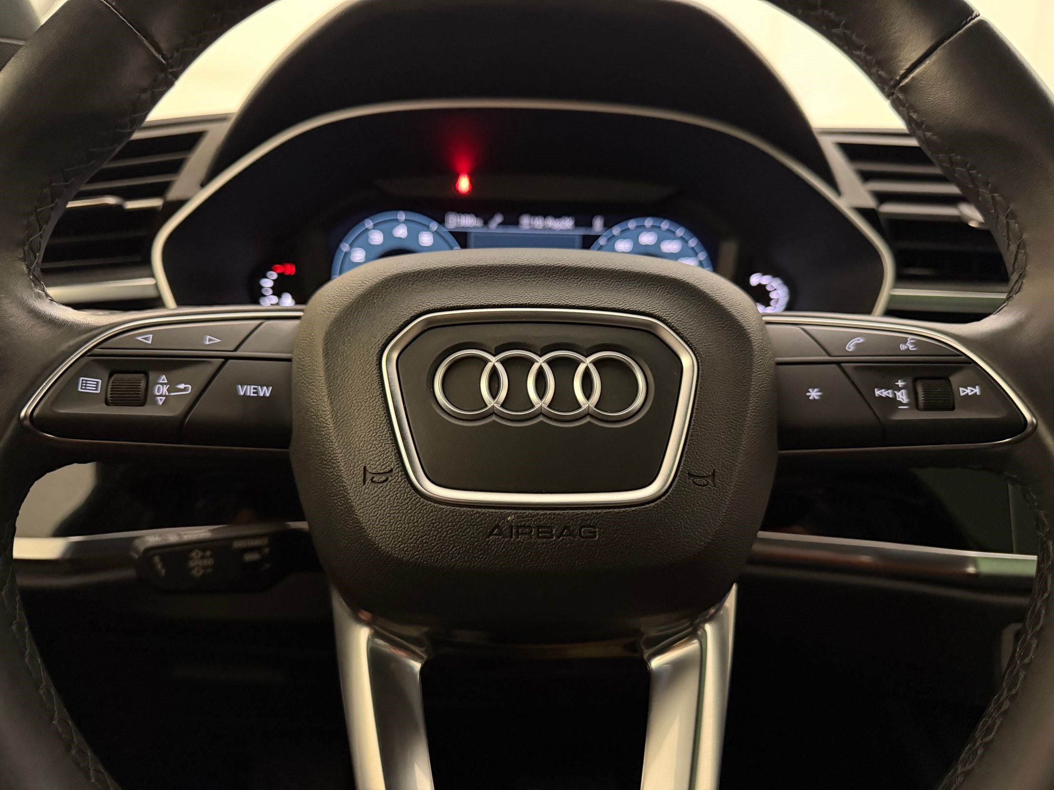 Certified 2023 Audi Q3 2.0T Premium Plus w/ Premium Plus Package AWD/4WD image 11