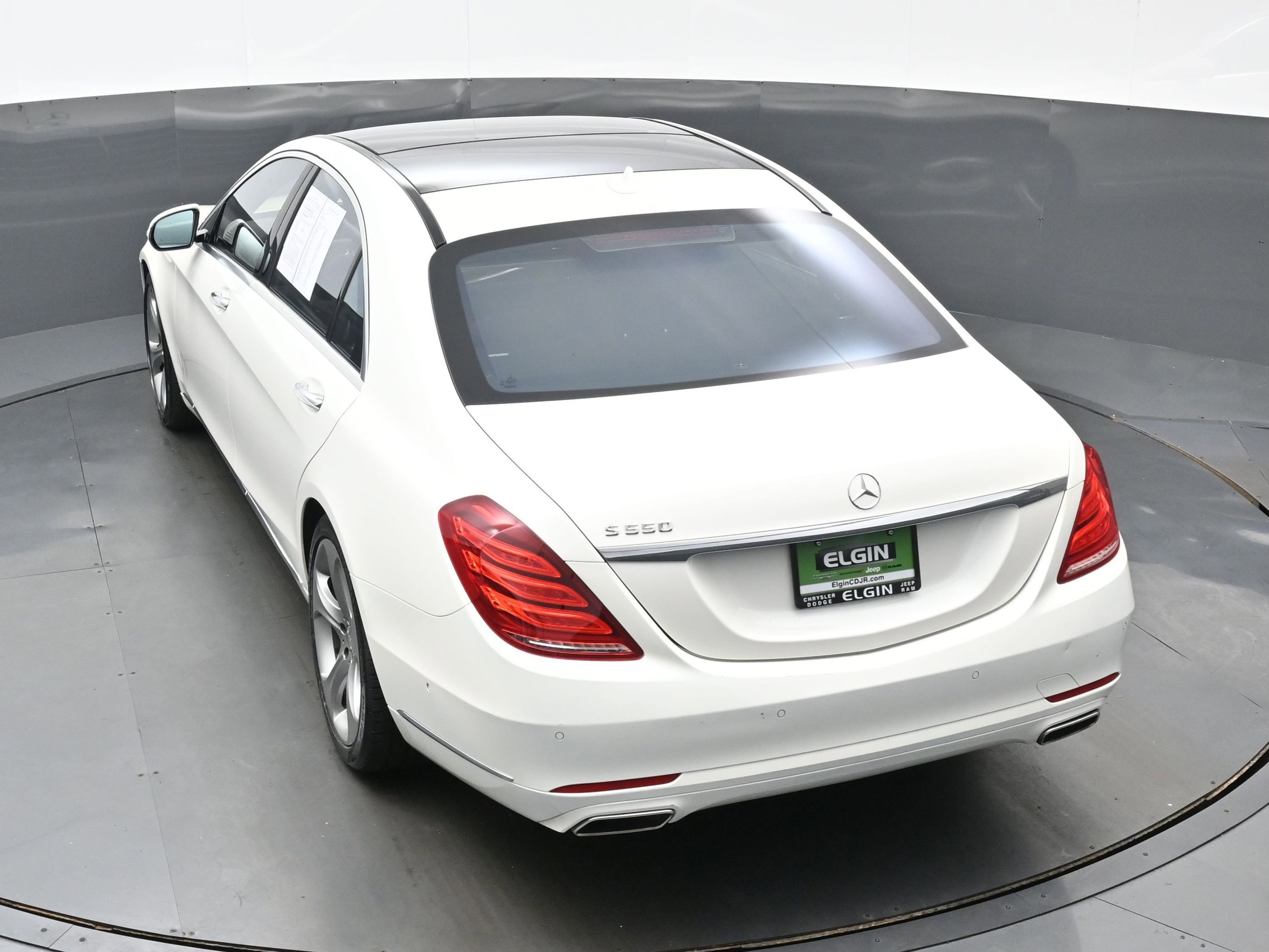 Used 2015 Mercedes-Benz S 550 Sedan image 40