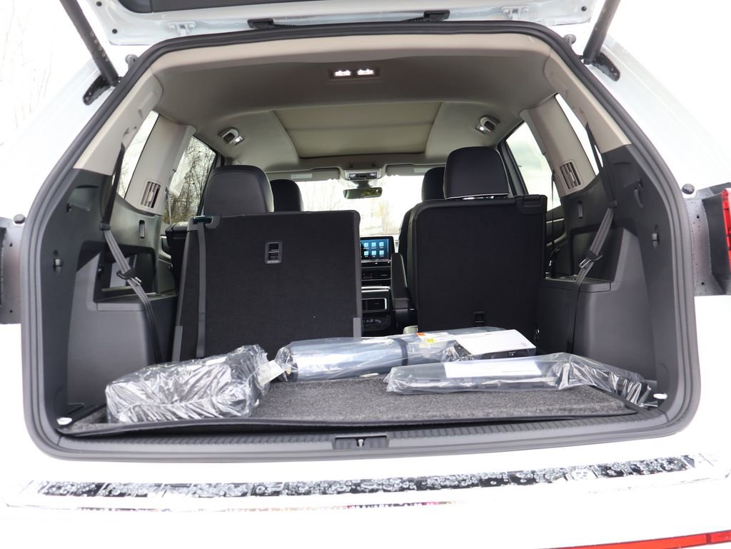 New 2026 Volkswagen Atlas SEL Premium R-Line image 24
