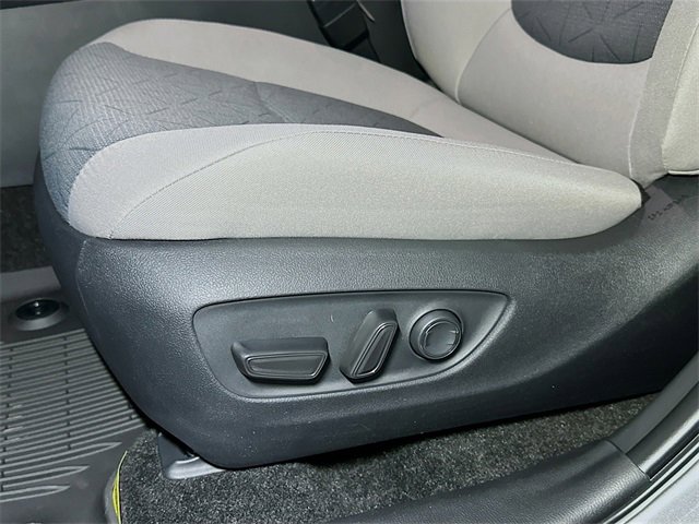 New 2025 Toyota RAV4 XLE w/ Convenience Package image 9