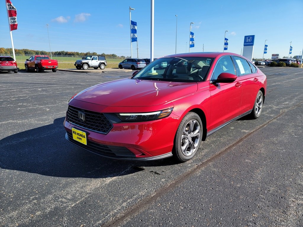 Certified 2024 Honda Accord EX image 3