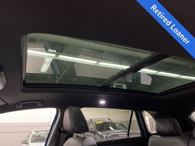 New 2025 Volkswagen Atlas Cross Sport SE w/ Panoramic Sunroof Package image 25
