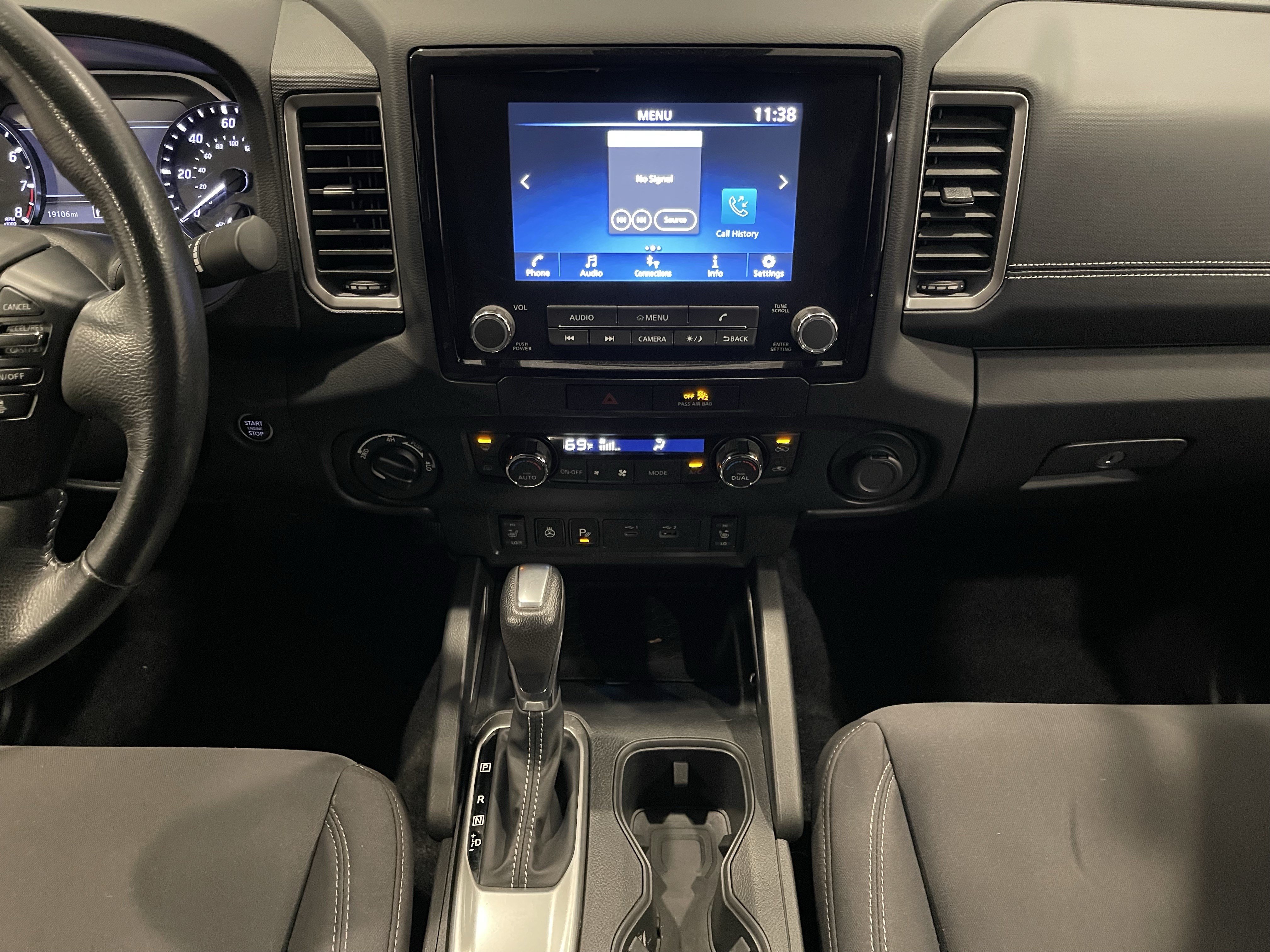 Used 2023 Nissan Frontier SV w/ SV Convenience Package AWD/4WD image 17