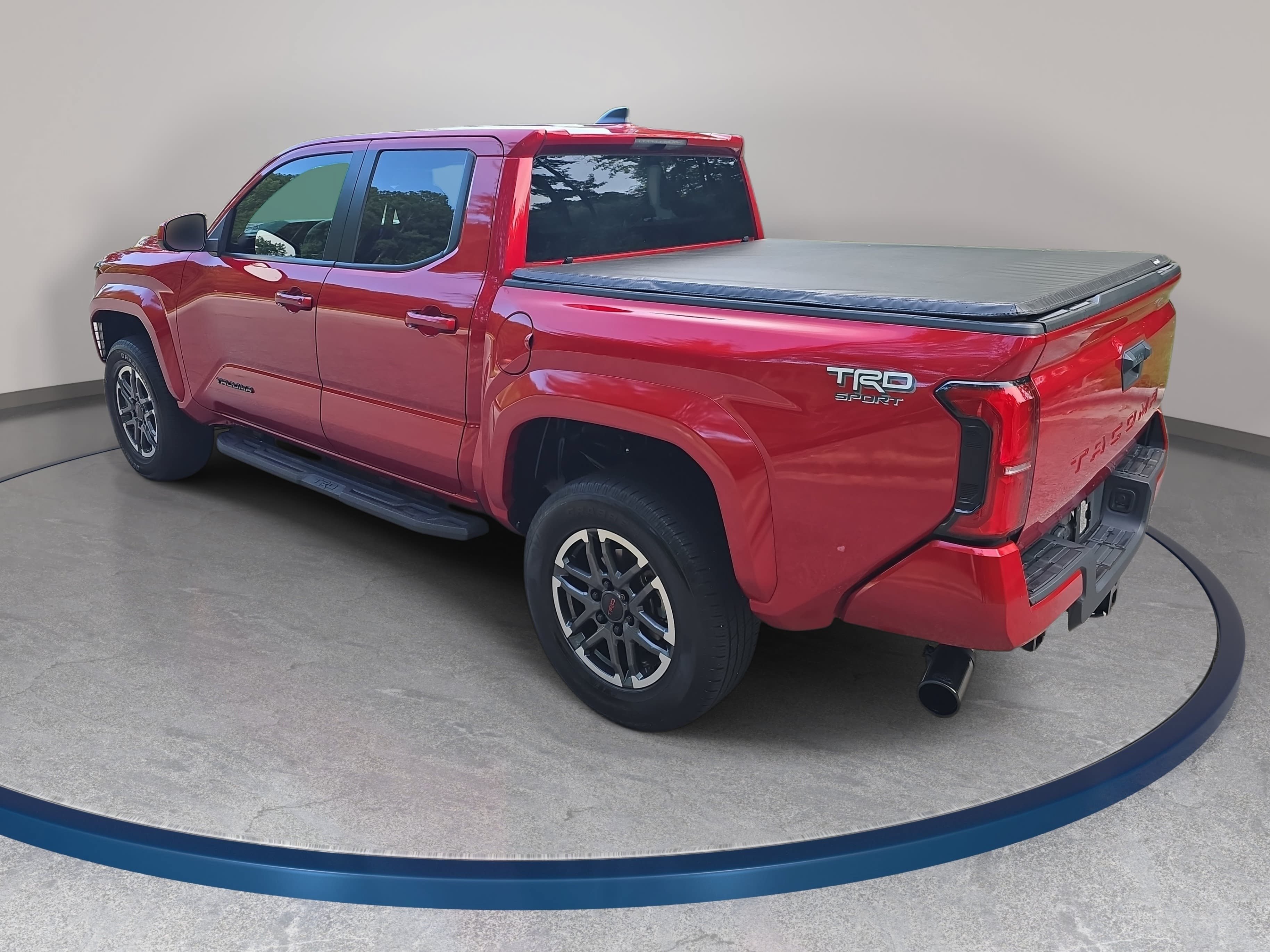 Used 2024 Toyota Tacoma TRD Sport RWD image 7
