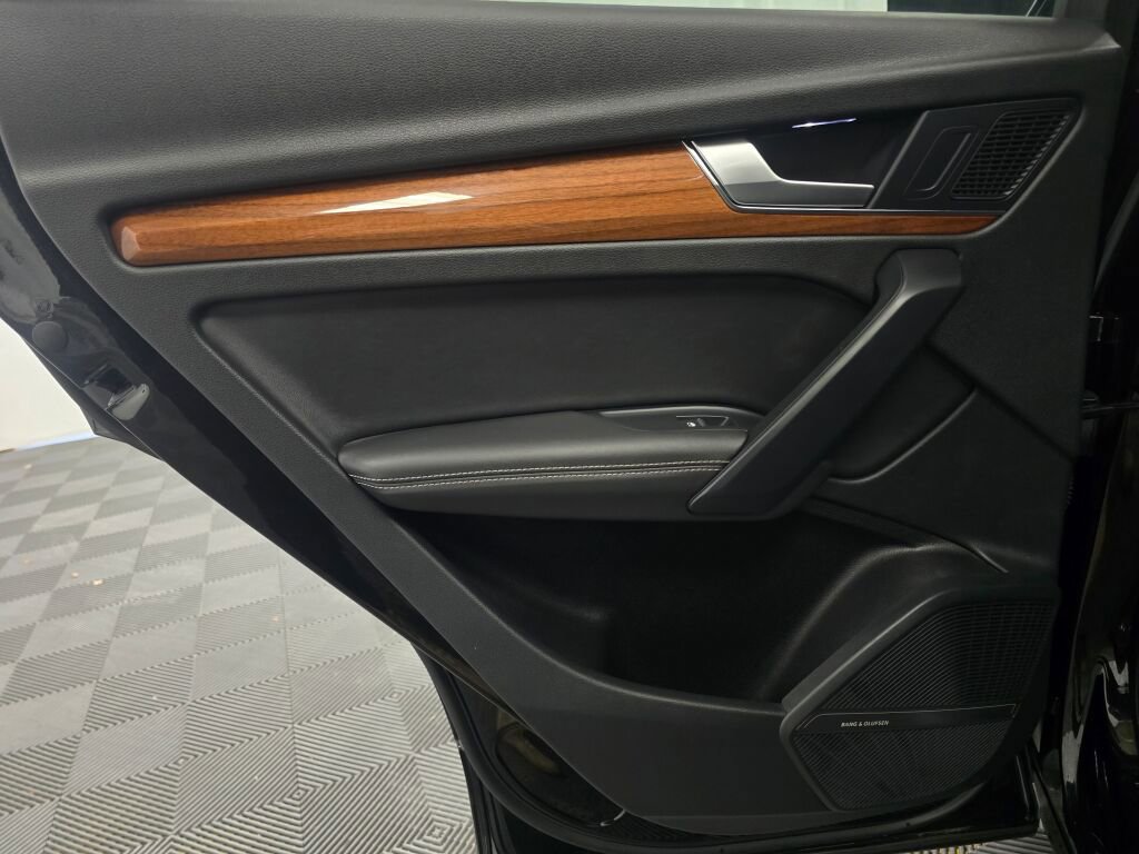 Used 2022 Audi Q5 2.0T Premium Plus w/ Premium Plus Package image 20