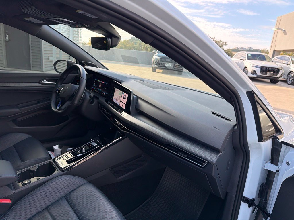 Used 2024 Volkswagen Golf R w/ MDO Package AWD/4WD image 19