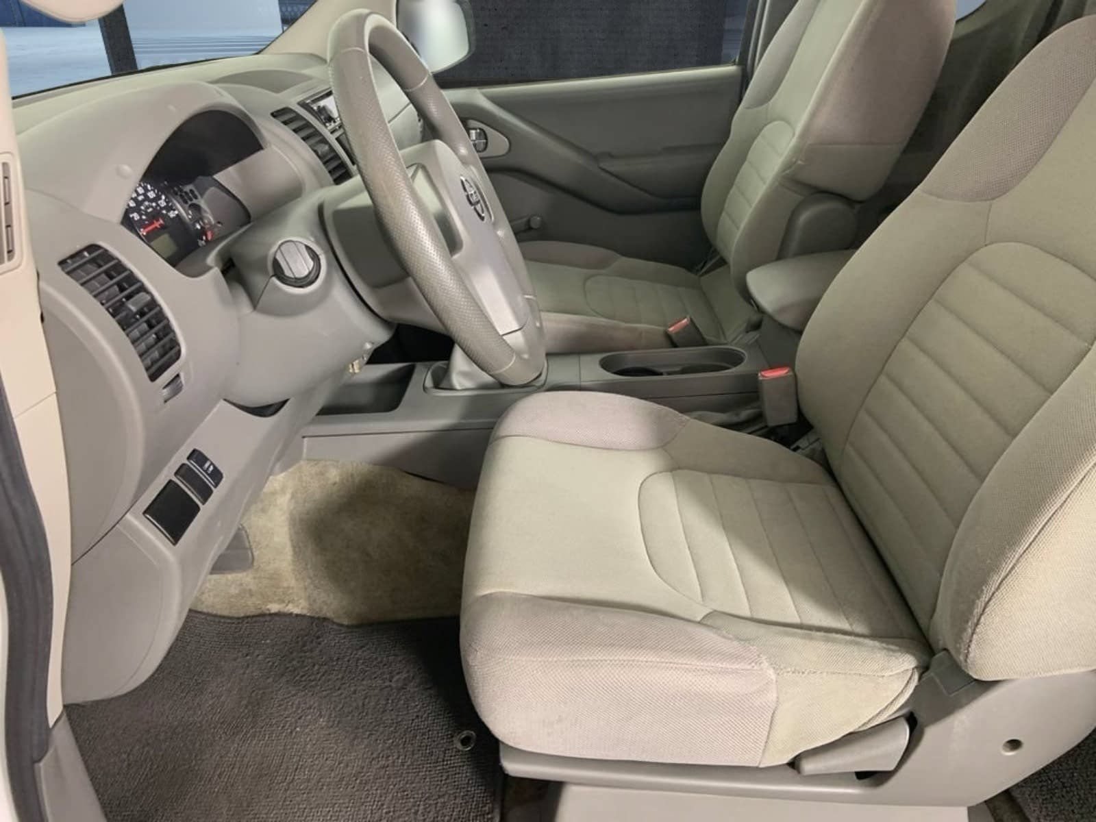 Used 2012 Nissan Frontier S RWD image 17