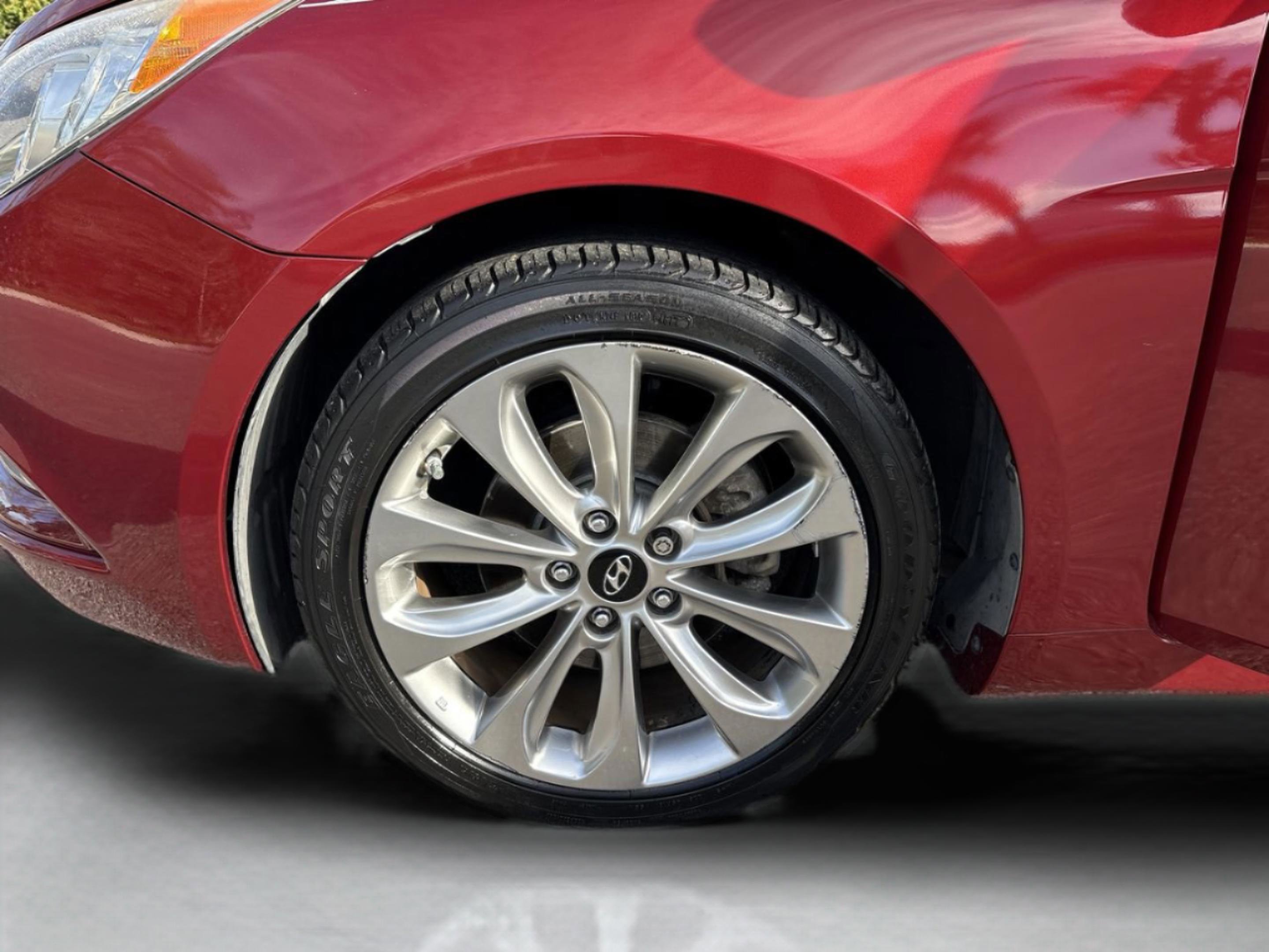 Used 2013 Hyundai Sonata SE w/ Navigation & Sunroof Pkg image 32