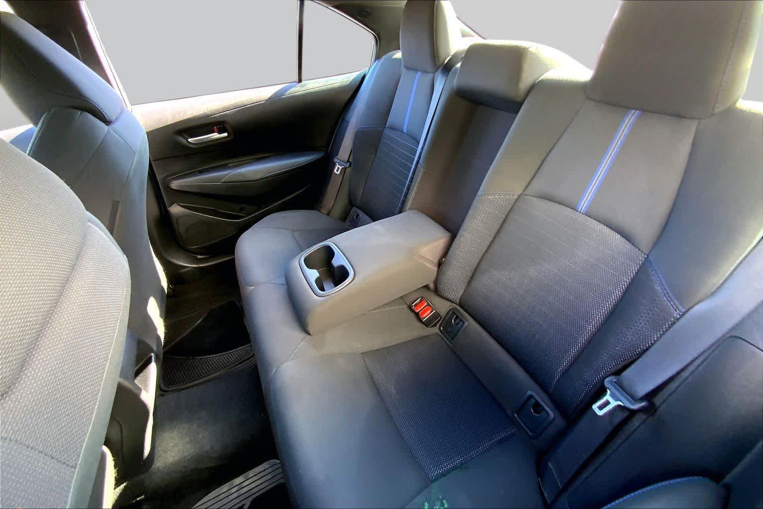 Used 2022 Toyota Corolla SE FWD image 20