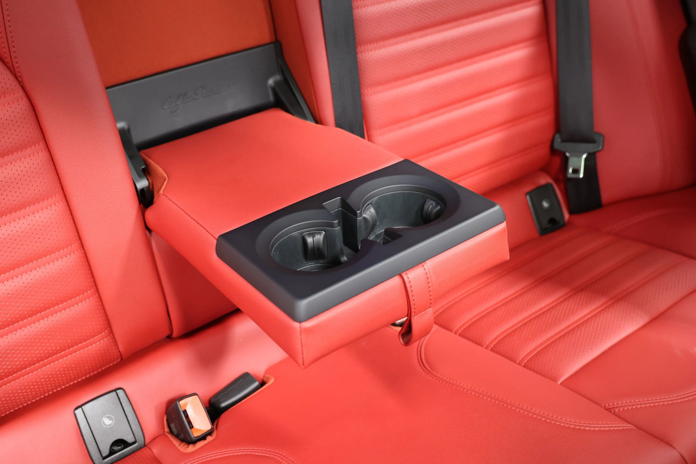 Used 2024 Alfa Romeo Stelvio Quadrifoglio image 71