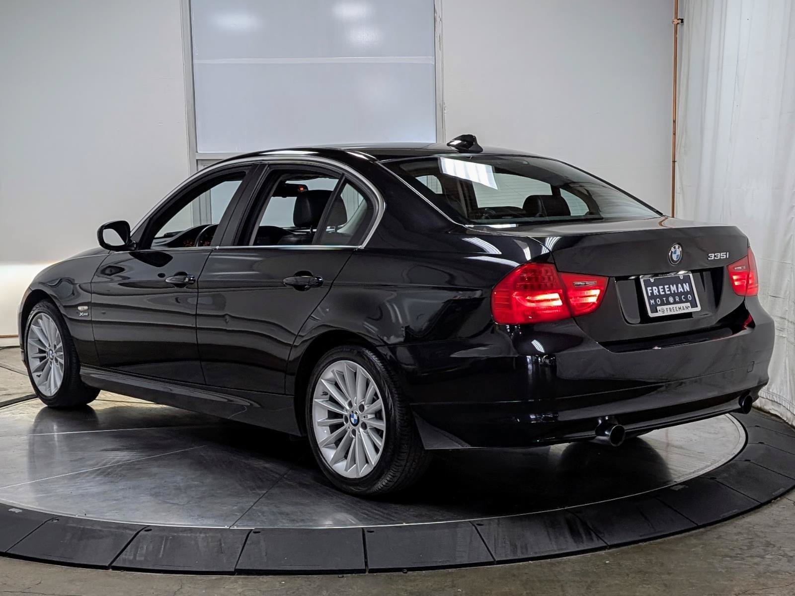 Used 2011 BMW 335i xDrive Sedan AWD/4WD image 7