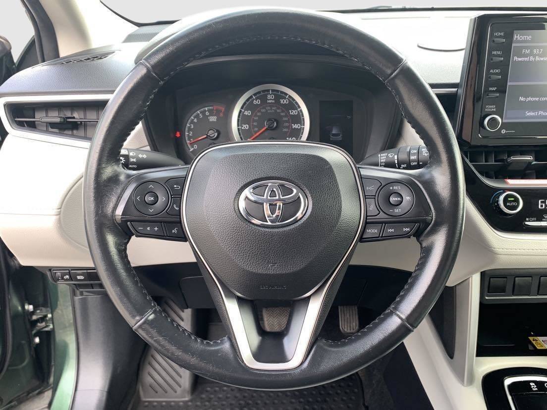 Used 2022 Toyota Corolla Cross LE w/ Moonroof Package AWD/4WD image 14