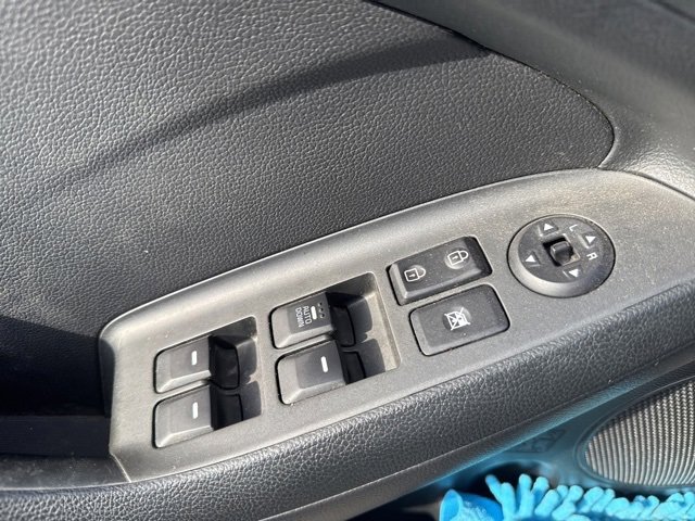 Used 2016 Kia Forte LX image 14