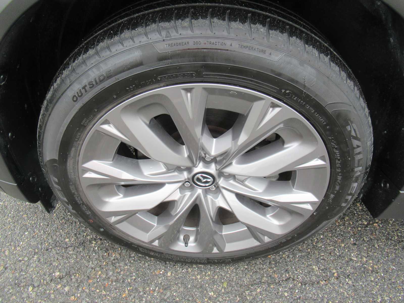 Used 2024 MAZDA CX-90 3.3 Turbo w/ Premium Plus Pkg image 10