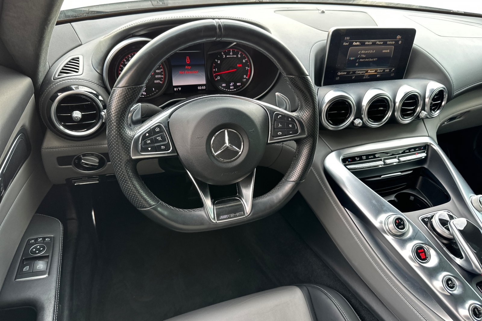 Used 2016 Mercedes-Benz AMG GT S image 16